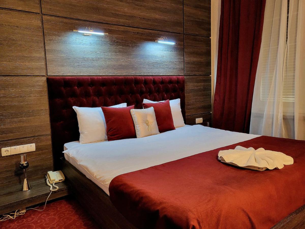 Maxim Pasha Hotel 5*